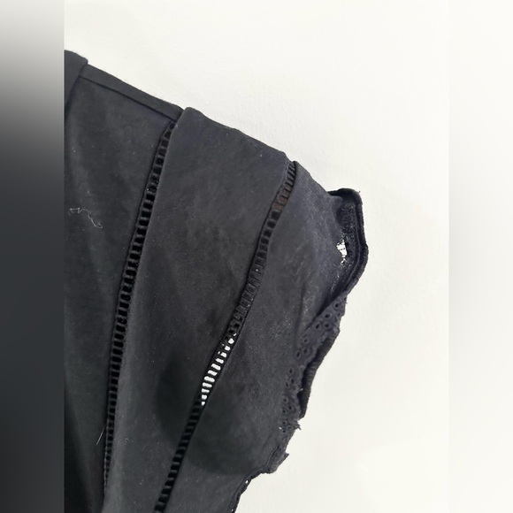 Ann Taylor Lace Trim Flutter Sleeve Blouse Black Size XS - Picture 5 of 7